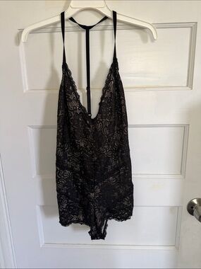 Lulu's Black Lace T-Back Chemise